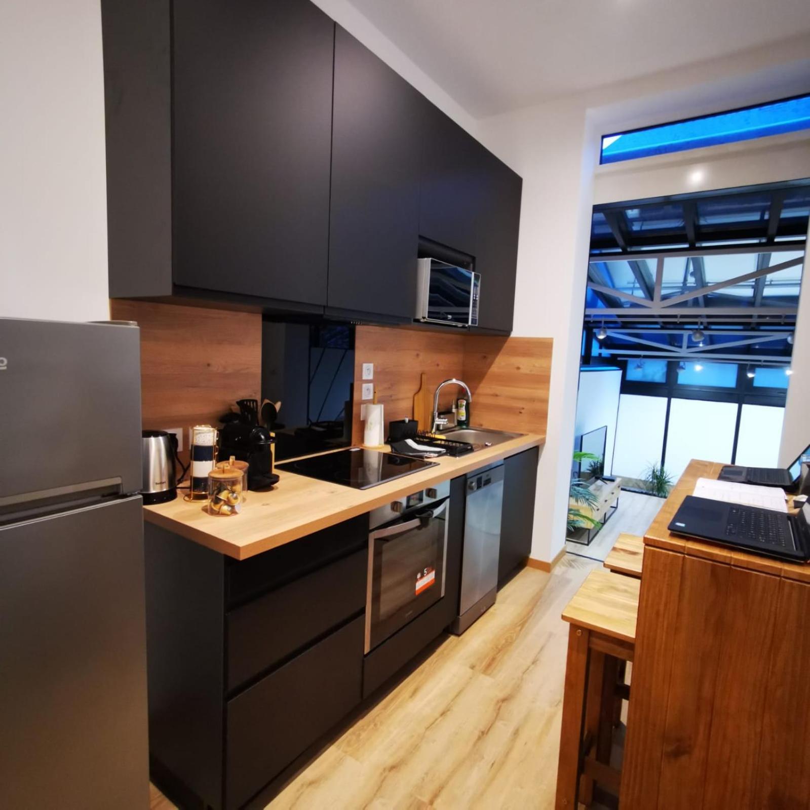 Appartement T2 Beauvais Cathedrale Saint-Pierre Bagian luar foto